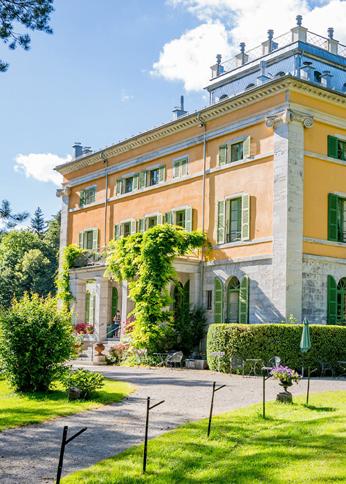 Accèder au site de la Villa Palladienne et profiter du festival floral et végétal du Printemps Palladien dans le Jura